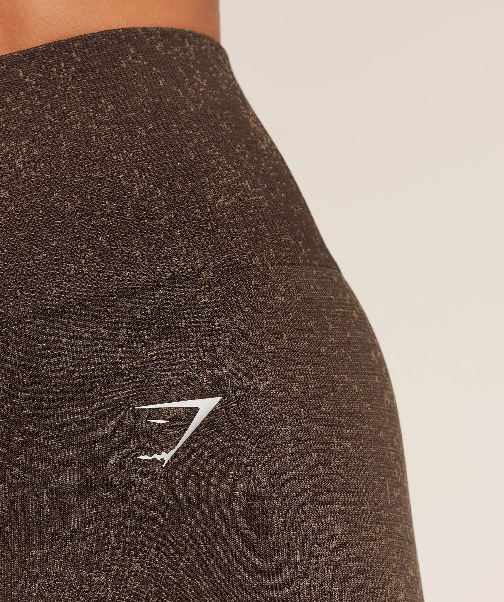 Adapt Fleck Seamless Shorts - Archive Brown