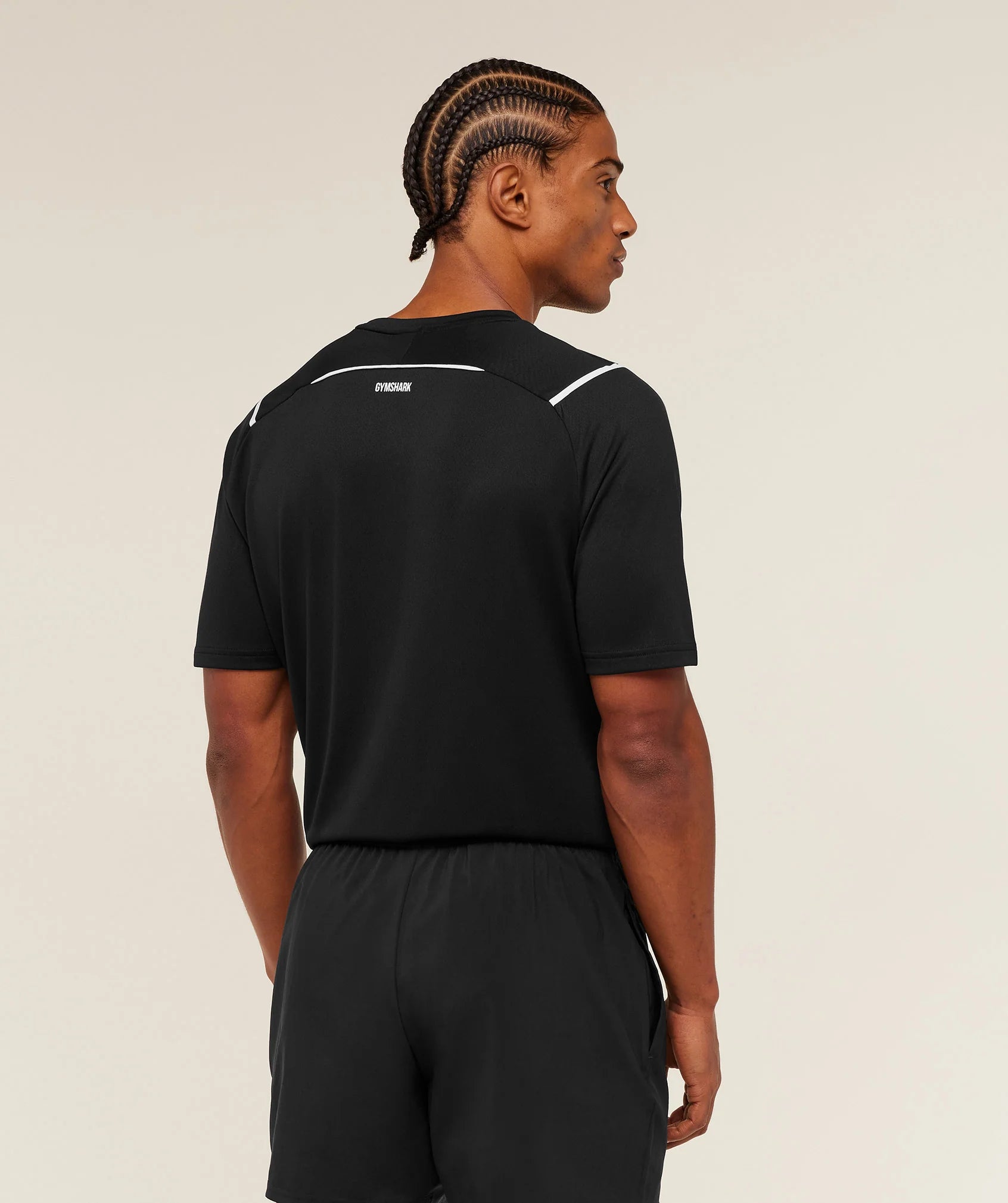 Arrival Contrast T-Shirt - Black