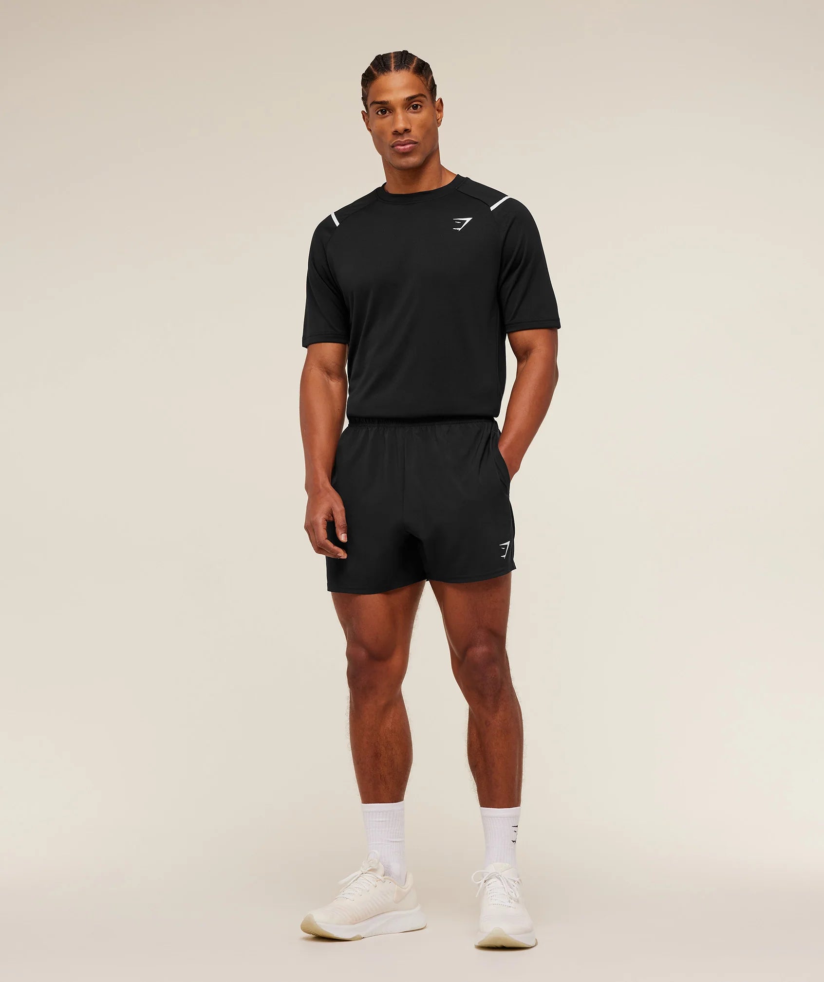 Arrival Contrast T-Shirt - Black