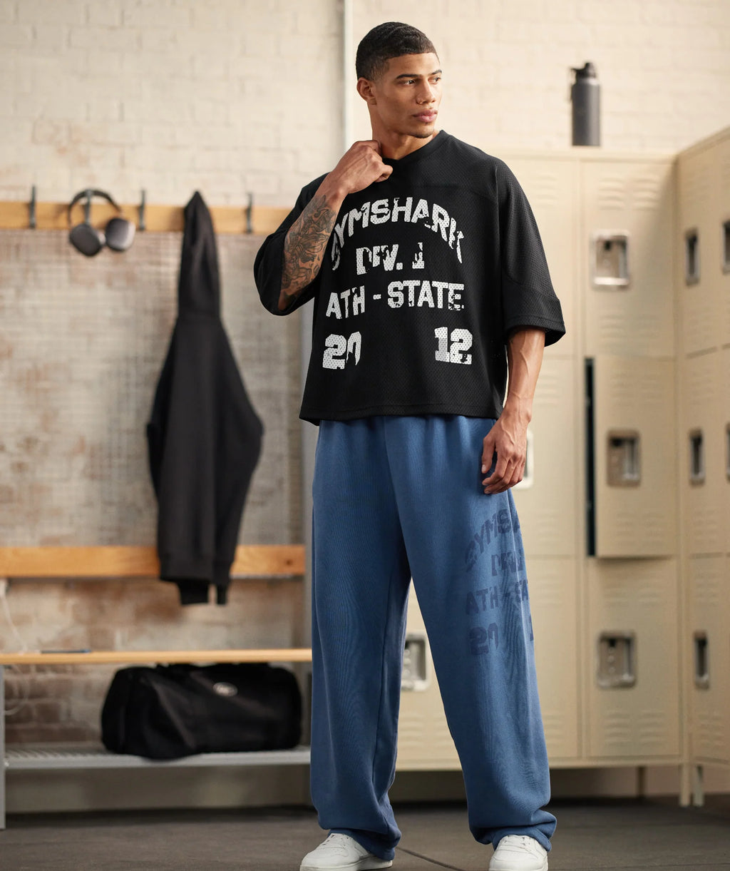 Graphic Mesh Oversized T-Shirt - Black