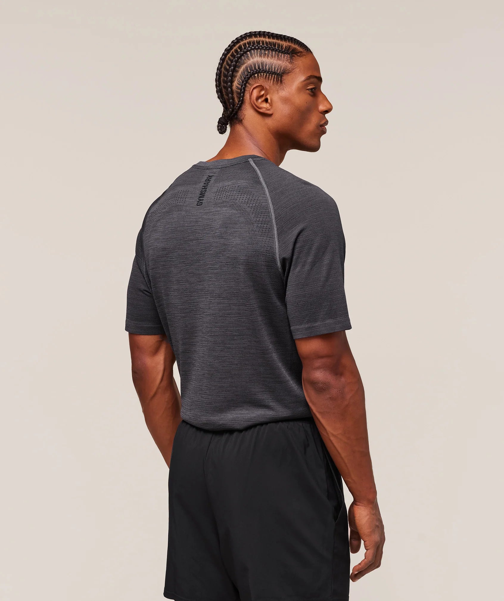Versatile Seamless T-Shirt